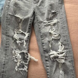American Eagle Outfitters Ripped Gray Skinny Jeans